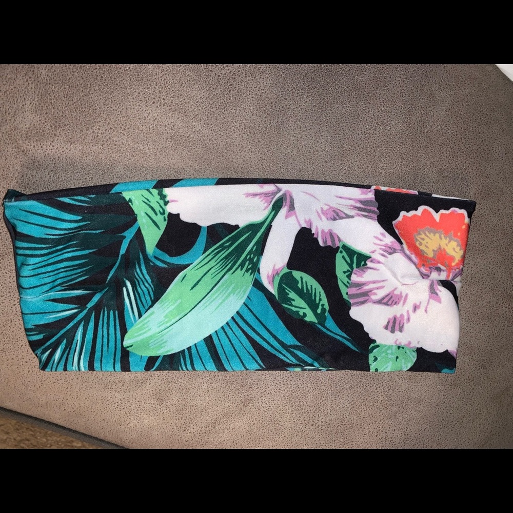 Boohoo strapless bikini bandeau top